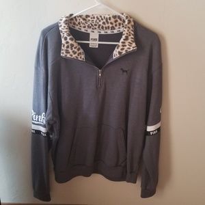 VS PINK Half Zip up pull over, L